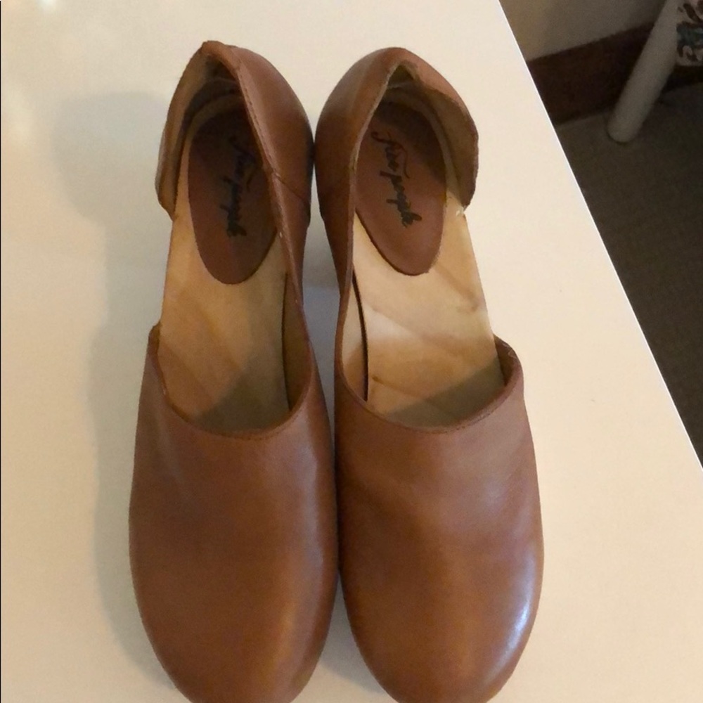 Free People Clogs